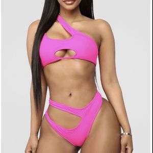 NWT fashionnova bikini!